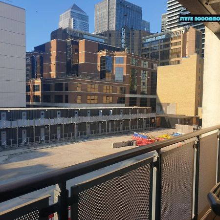 80S Retro 1Bed Studio Serviced Apartment Canary Wharf Perfect For Solo & Couple Travellers London Ngoại thất bức ảnh